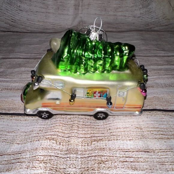 Camper with Christmas Tree on Top Figurine Ornament 4 .5 inches Vacation Holiday - Picture 2 of 8